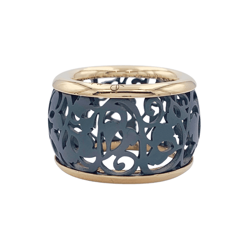 49 Bague Pomellato, "Arabesque", or rose, titane. 58 Facettes 33169