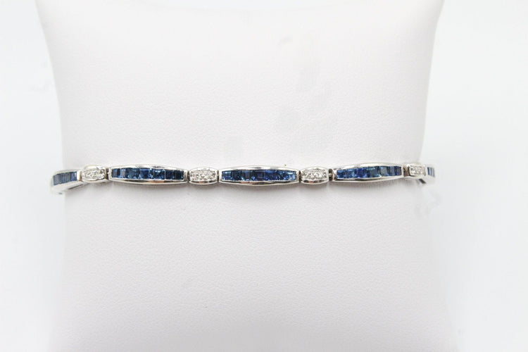 Bracelet Bracelet or blanc, saphirs et diamants 58 Facettes 240395