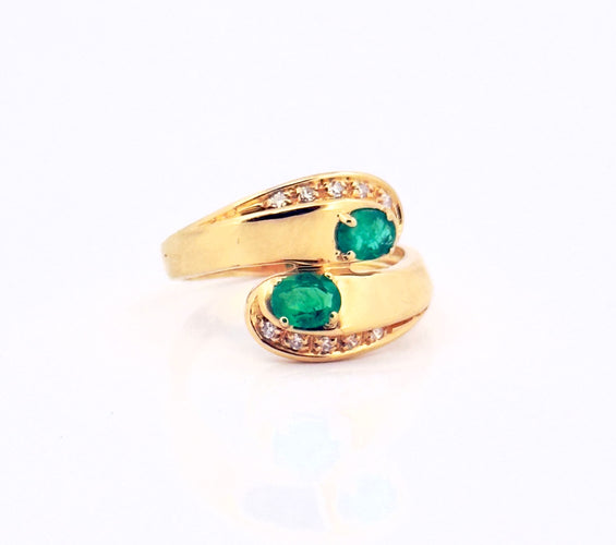 Bague 54 Bague vintage Toi et Moi or jaune diamants et émeraudes 58 Facettes