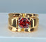 Bague Bague en or jaune 18 carats et platine sertie d’une pierre rouge , vers 1940 58 Facettes AB392