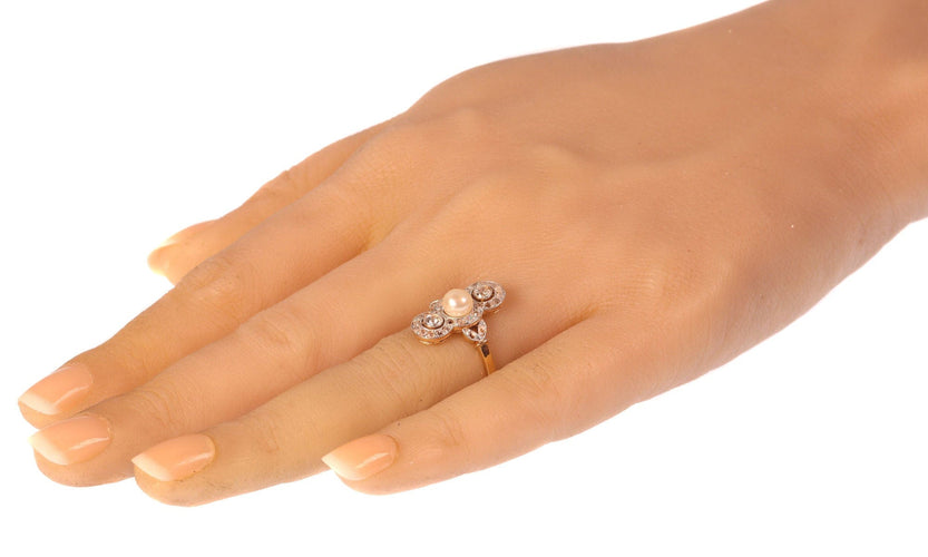 Bague 56 Bague vintage Belle Époque en perles et diamants 58 Facettes 21146-0121