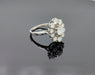 Bague 56 Bague marguerite en or blanc avec diamants 58 Facettes