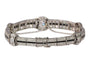 Une déclaration éblouissante d'Art Déco : Bracelet en platine avec diamants et onyx
