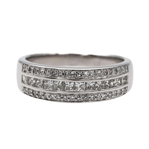 Bague 50 Bague Or blanc Diamant 58 Facettes 2783632CN