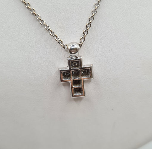 Collier Collier et pendentif croix or blanc sertis de diamants 58 Facettes