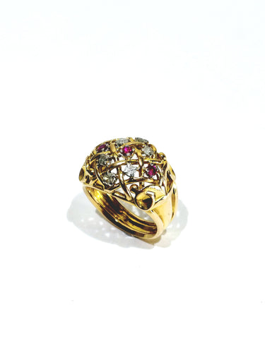 Bague 54 Bague or diamants et rubis 58 Facettes
