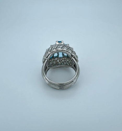 Bague 52 Bague cocktail or blanc et aigue-marines 58 Facettes