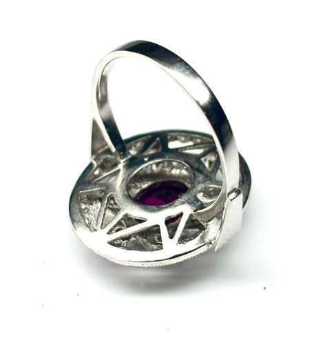 Bague 53 Bague Art Déco en platine sertie de rubis et de diamants (1,52 ct), ornée d'un motif en grappe. 58 Facettes Q407B