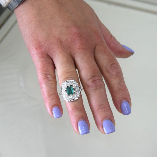 Bague 54 Bague Art Déco or émeraude diamants 58 Facettes