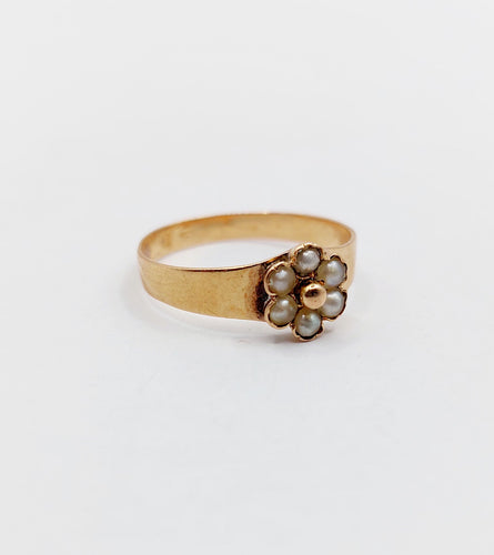 Petite bague marguerite antique or rose 18k et perles (circa 1900) 58 Facettes A06298