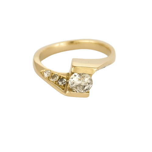 Bague 52 Bague asymétrique en or jaune et diamants 58 Facettes DRE1847