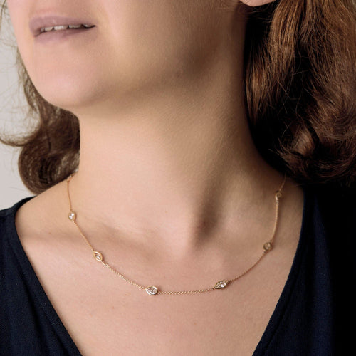 Collier Collier en or jaune et diamants 58 Facettes LJBAV6