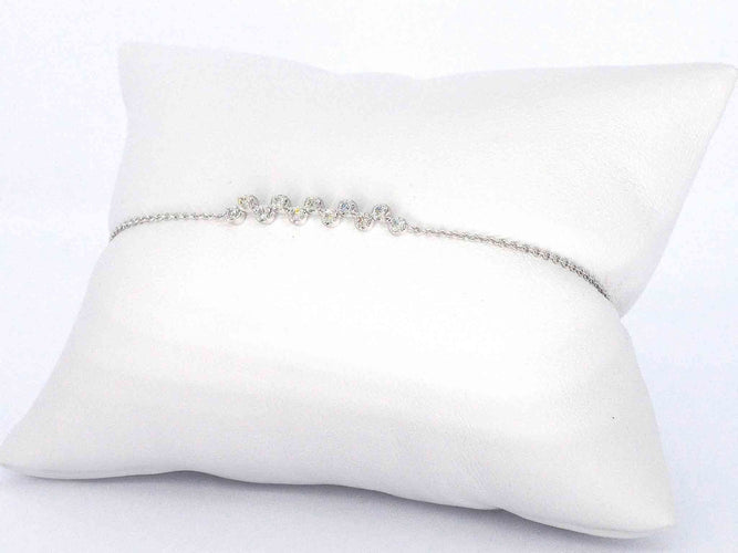 Bracelet Bracelet en or blanc avec diamants 58 Facettes 2360