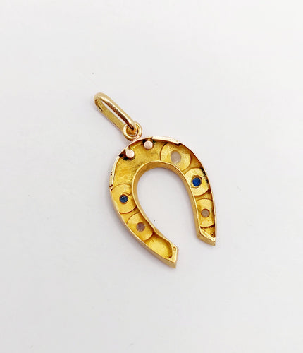 Pendentif fer à cheval antique en or 18k pierres bleues et perles