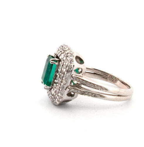 Bague 62 Bague en or blanc massif avec émeraude colombienne et diamants 58 Facettes