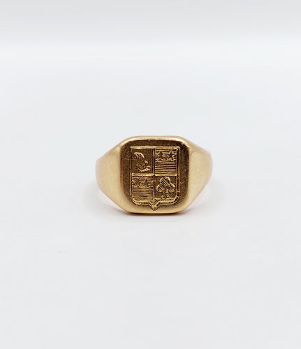 Bague 48 Chevalière antique en or armoiries française 58 Facettes A03321