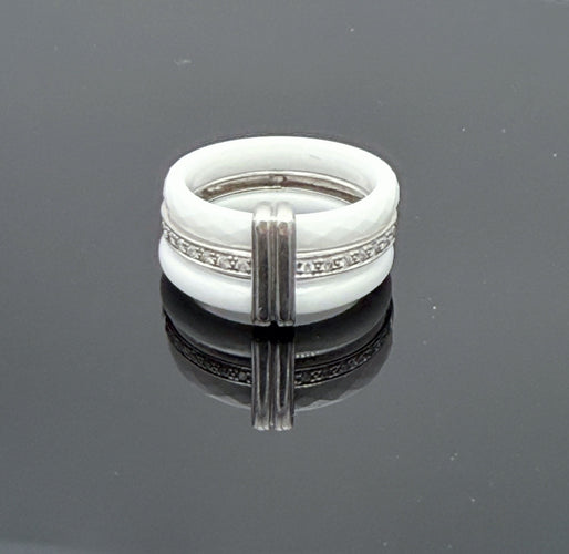 Bague 53 GUY LAROCHE - Bague en céramique blanche et or gris sertie de diamant 58 Facettes