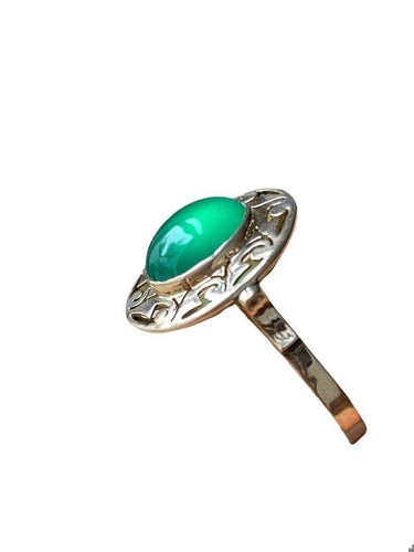 Bague 53 Bague or rose sertie d’une chrysoprase 58 Facettes