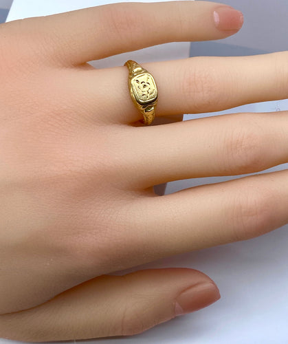 Chevalière en or jaune 18 carats vers 1900