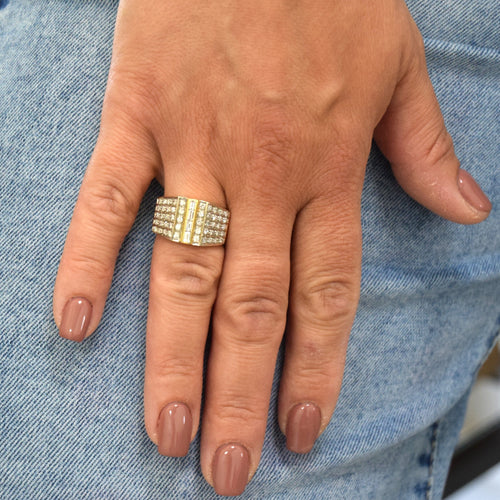 Bague 55 Bague en or jaune et blanc avec diamants 58 Facettes