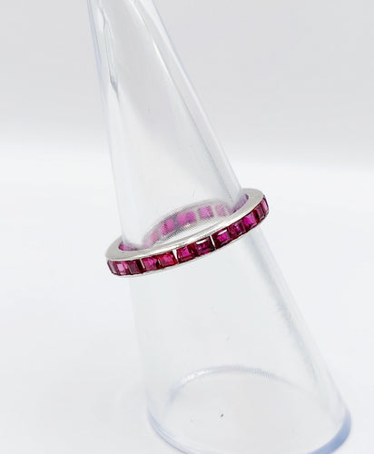 Bague 51 Alliance américaine art déco en or blanc et rubis calibrés synthétiques 58 Facettes A05493