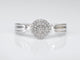 Bague 54 Bague entourage en or blanc avec diamants 58 Facettes 2001