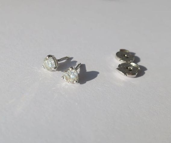 Boucles d'oreilles Clous d’oreilles diamants 0,50 ct or blanc 58 Facettes