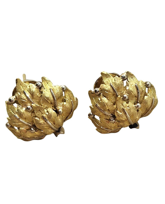 Boucles d'oreilles Boucles d'oreilles vintage en or jaune avec motif de feuille des années 1950 58 Facettes