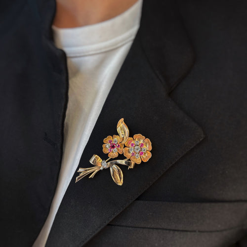 Broche Broche or, platine, diamants, rubis 58 Facettes 240389R