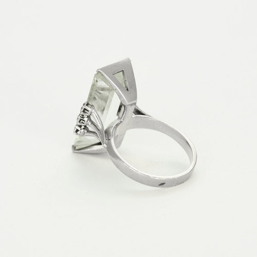 Bague 47 Bague or blanc, aigue marine et diamants 58 Facettes GU176