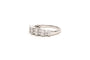Bague contemporaine en or blanc 18 carats sertie de diamants