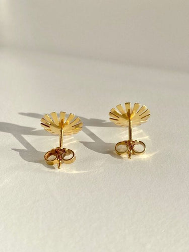 Boucles d’oreilles en or jaune 18k et perles