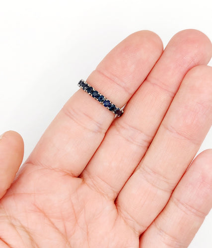 Alliance américaine art deco or blanc 14k saphirs bleus naturels