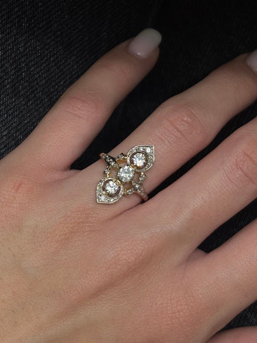 Bague ancienne or jaune et diamants 0,70 ct