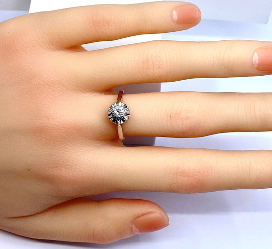 Bague 53 Bague solitaire en or blanc et diamant 58 Facettes AB587