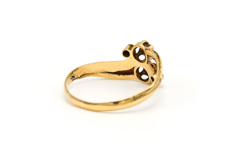 Bague 56 Bague Art Nouveau en or jaune sertie de perles 58 Facettes B557