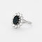 Bague 52 BAGUE MARGUERITE SAPHIR ENTOURAGE DIAMANTS EN OR GRIS 18K 58 Facettes