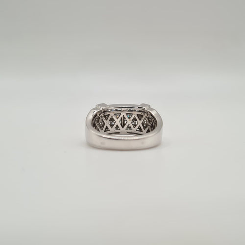 Bague 54.5 Bague or blanc 18 carats sertie de 3 rangées de diamants 58 Facettes