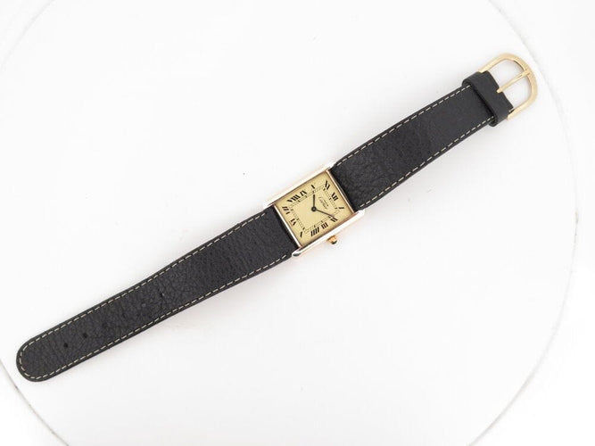 Montre vintage montre must de CARTIER tank 30 mm mecanique vermeil dore en 58 Facettes 266183