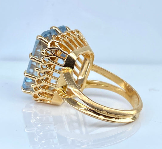 Bague 52 Bague en or jaune 18 carats avec aigue-marine 13 carats 58 Facettes AB667