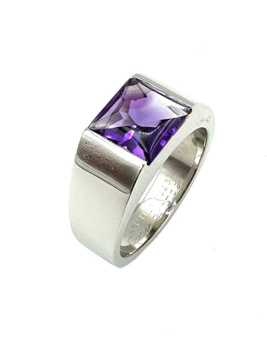 Bague 55 CARTIER. Collection "Tank", bague or blanc et améthyste 58 Facettes