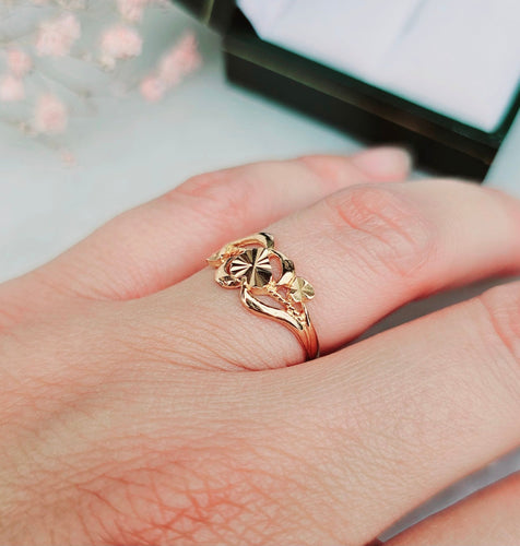 Bague 53 Bague or jaune 22 carats 58 Facettes 262