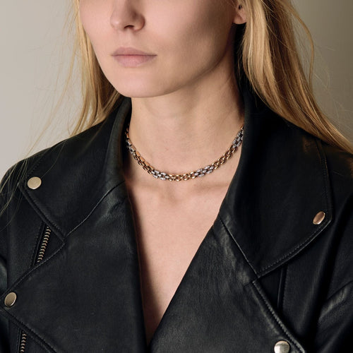 Bracelet Cartier. Collection Maillon Panthère. Rare Collier à transformation pouvant former Bracelet en or de deux couleurs et diamants. 58 Facettes 58FC18