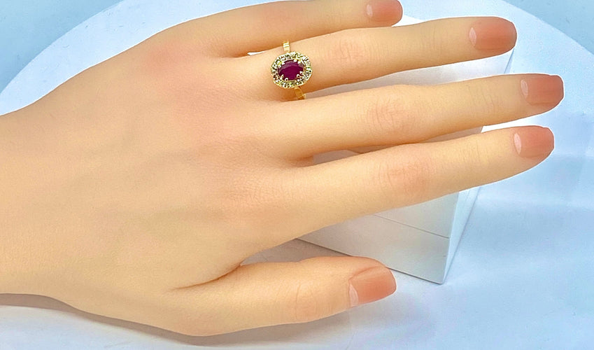 Bague 55 Bague or jaune rubis et diamants 58 Facettes AB335