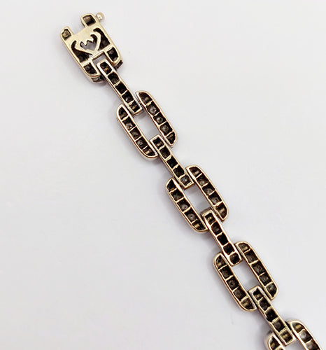 Bracelet Bracelet art déco or et argent orné de diamants 58 Facettes A05374