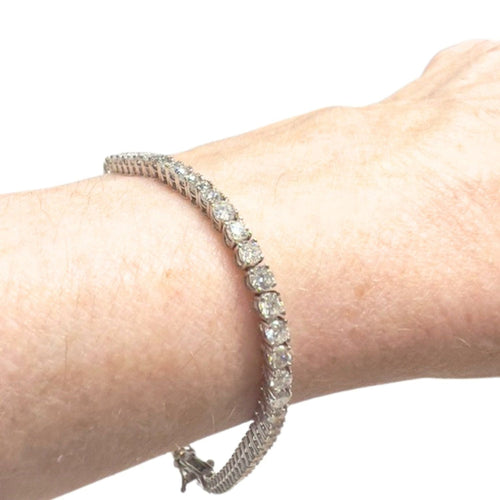 Bracelet Bracelet Rivière en or et diamants 58 Facettes Q707A (943)