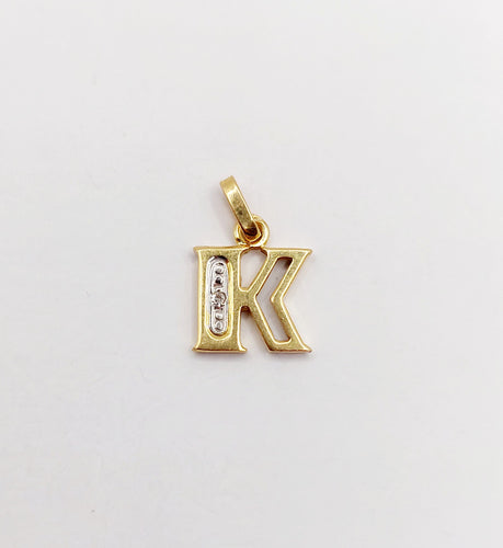 Pendentif Petit Pendentif vintage or jaune, lettre K, petit diamant 58 Facettes A06071