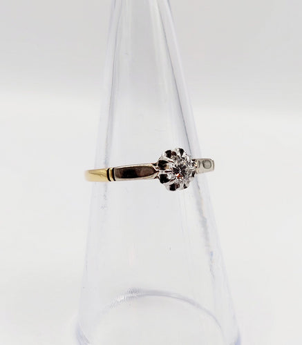 Bague solitaire art deco or 18k diamant de 0,15 carats
