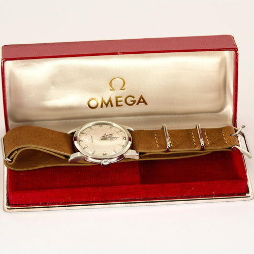 Montre OMEGA - Montre modèle Seamaster en acier automatique cadran blanc 58 Facettes