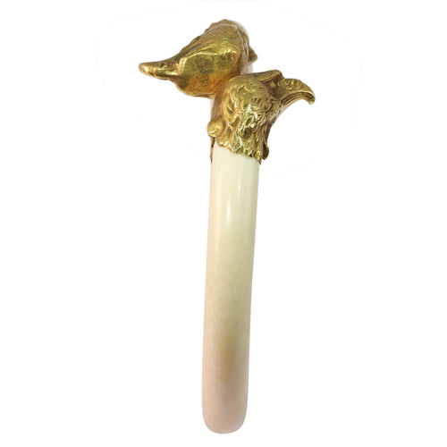 La majesté de l'aigle : un bracelet victorien orné